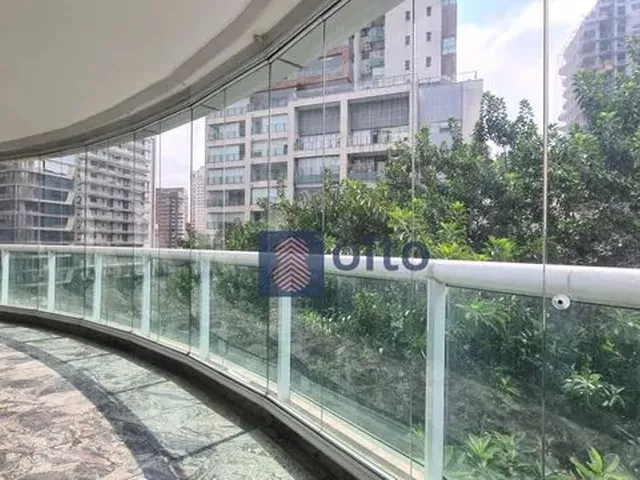 Imagem: Apartamento com 4 Dormitórios, 501 M²