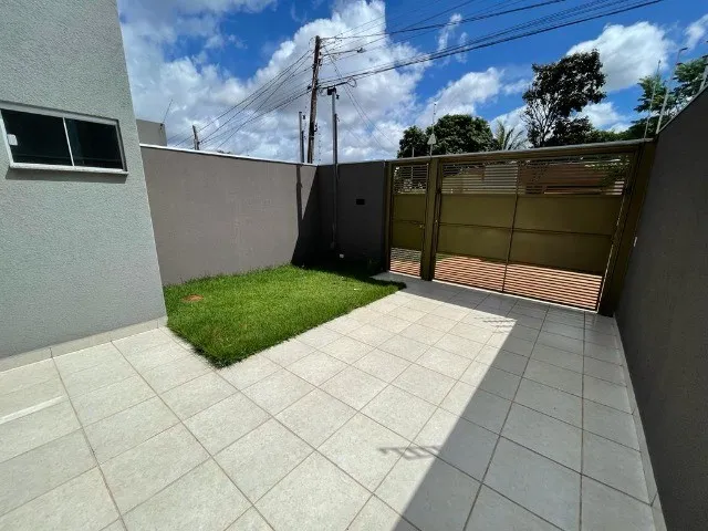 Imagem 8: Casa para Venda Possui 78M² com 3 Quartos Sendo 1 Suíte Perto do Shopping Bosque Dos