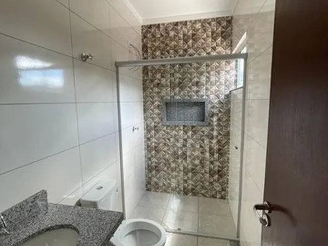 Imagem 15: Casa para Venda Possui 78M² com 3 Quartos Sendo 1 Suíte Perto do Shopping Bosque Dos