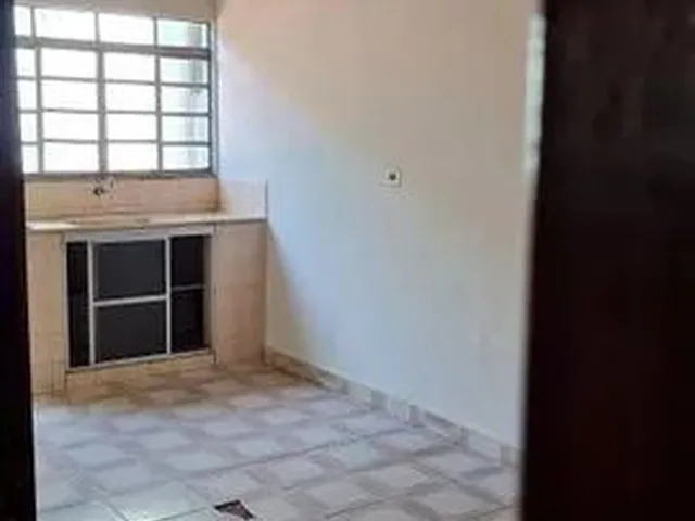 Imagem 5: Vende-Se Esta Casa no Lago Azul