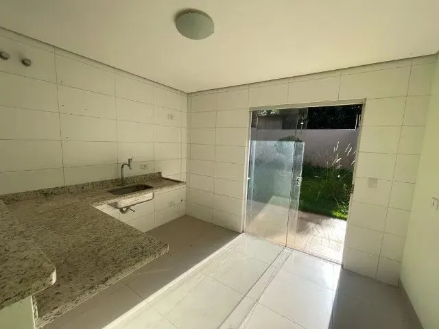 Imagem 5: Lindo Sobrado no Rita Vieira!! (Com 03 Quartos