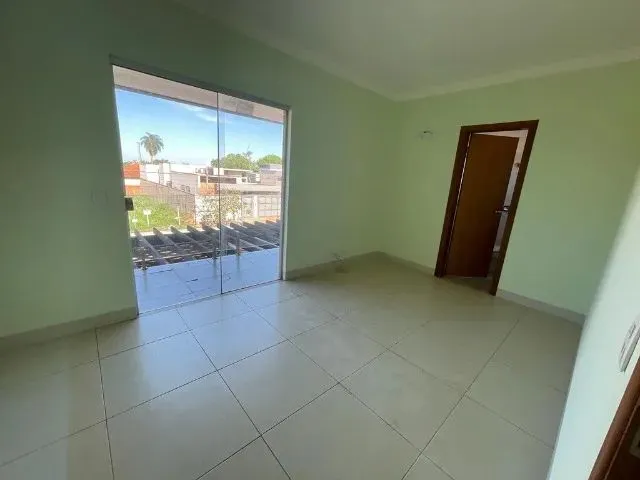 Imagem 11: Lindo Sobrado no Rita Vieira!! (Com 03 Quartos