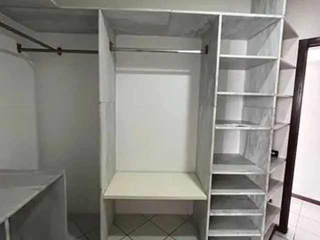 Imagem 14: Apartamento para Aluguel Possui 220 Metros Quadrados com 4 Quartos em Lagoa Nova - Natal