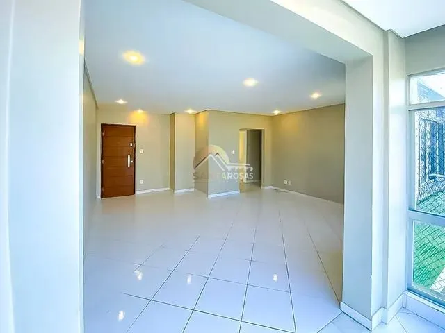Imagem: Apartamento Espaçoso de 3 Quartos com Suíte