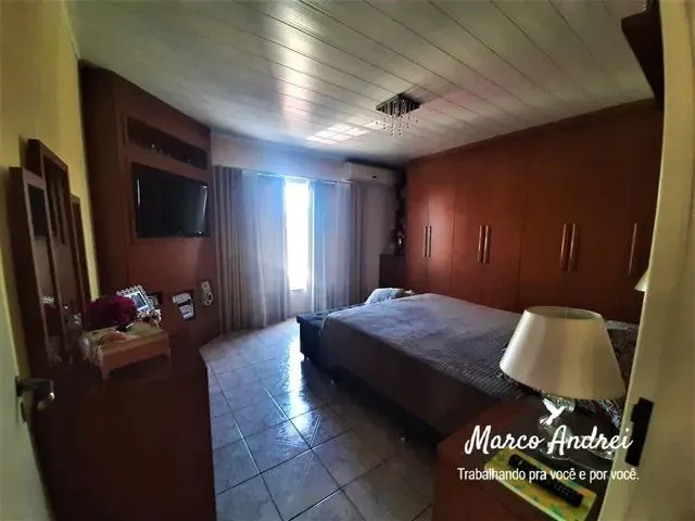 Imagem 5: Investimento, Prédio com Moradia e Mercado em Pleno Funcionamento