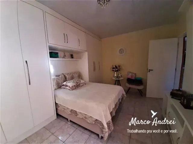 Imagem 3: Investimento, Prédio com Moradia e Mercado em Pleno Funcionamento