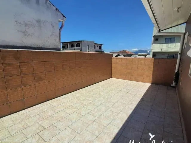 Imagem 10: Investimento, Prédio com Moradia e Mercado em Pleno Funcionamento