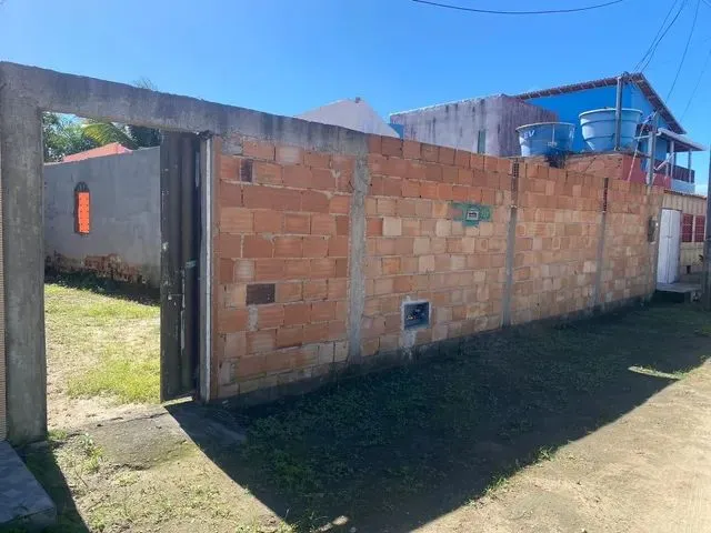Imagem: Terreno Murado com Construção Alcobaça