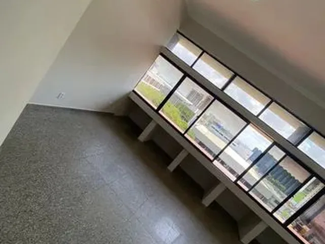 Imagem 10: Vendo Sala Comercial Reformada 34M² com Garagem R$180.000