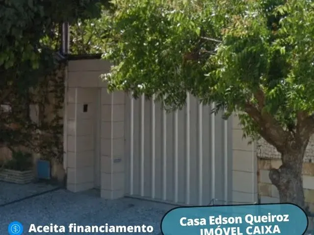 Imagem: Casa Edson Queiroz 3Qts 1St, 240M² - Fortaleza/