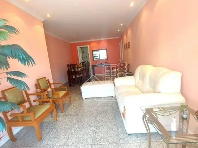 Imagem: Quadra da Praia de Icaraí - 4 Quartos