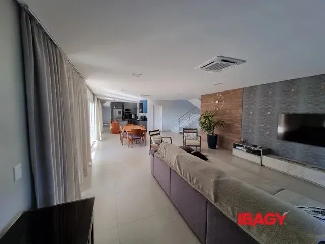 Imagem 12: Florianópolis - Casa Padrão - Cacupé
