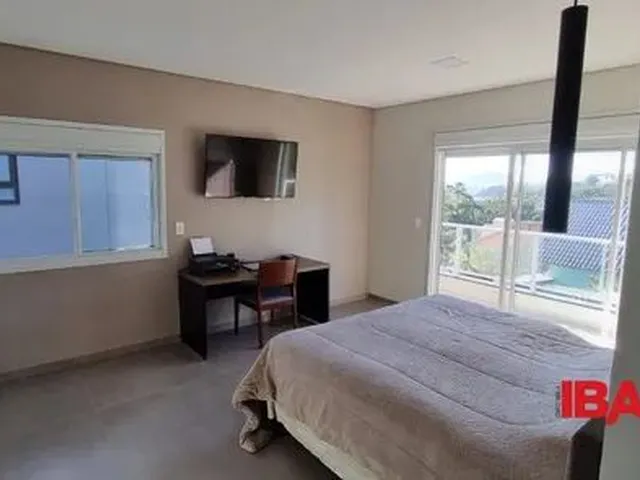 Imagem 5: Florianópolis - Casa Padrão - Cacupé