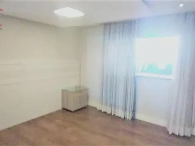 Imagem 2: Casa para Locação em Brasília, Taguatinga, 4 Dormitórios, 1 Suíte, 2 Banheiros, 2