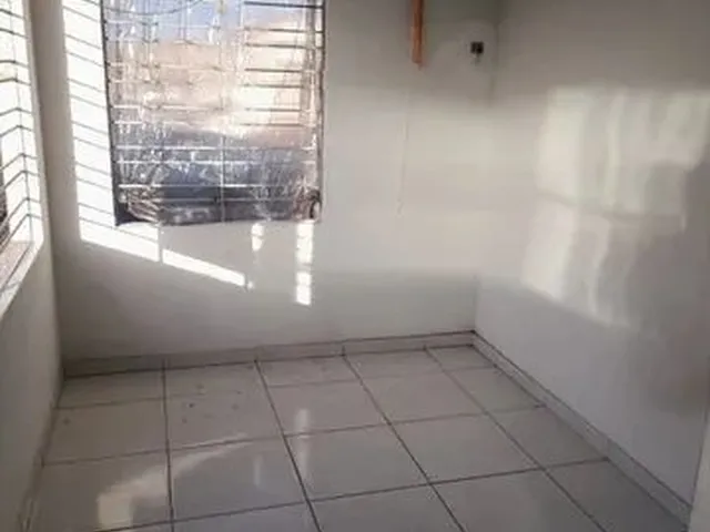 Imagem 3: Casa, Primeiro Andar, Aluga-Se