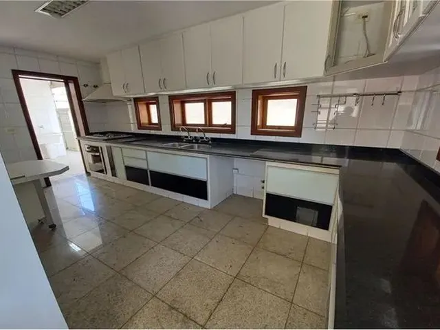 Imagem 3: Sobrado com 3 Quartos,3 Banheiros e Garagem para 4 Carros. Terras de Piracicaba