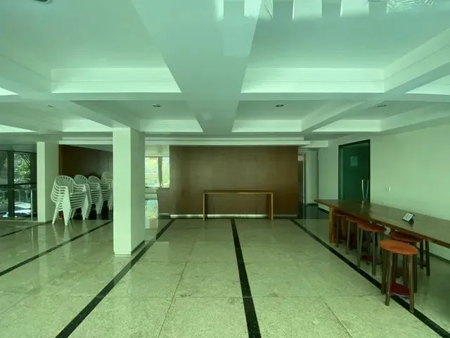 Imagem 16: Apartamento para Aluguel com 148 Metros Quadrados com 4 Quartos em Savassi - Belo Horizont