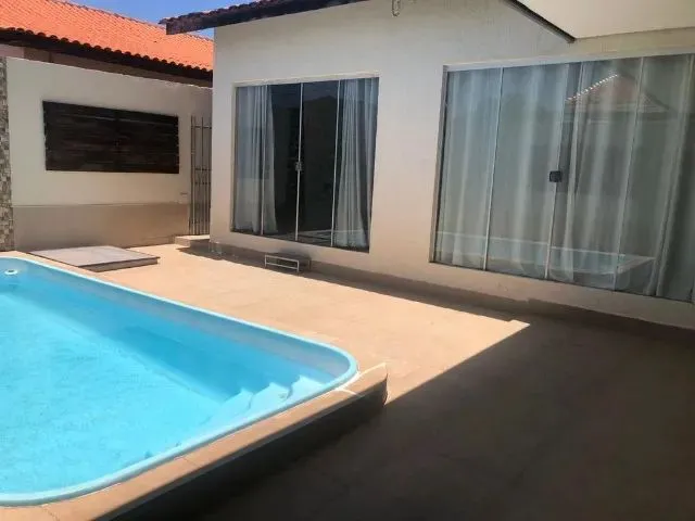 Imagem: Alugo Casa (65) 99956 - 6280