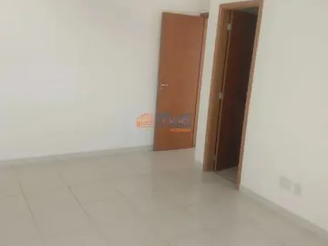 Imagem 8: Apartamento com 03 Quartos e 02 Vagas de Garagem nos Cavaleiros