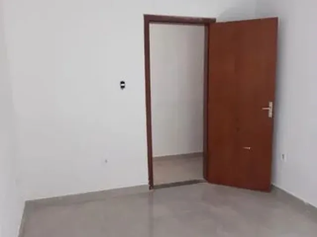 Imagem: Aluguel Casa na Colônia Agrícola Próximo