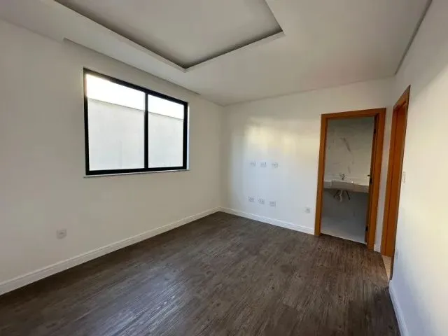 Imagem 4: Casa Linear com 3 Suítes no Residencial Alvim