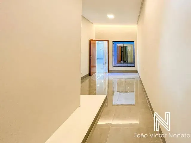 Imagem 2: Excelente Casa Nova, no Setor Perim ! 3 Suítes !