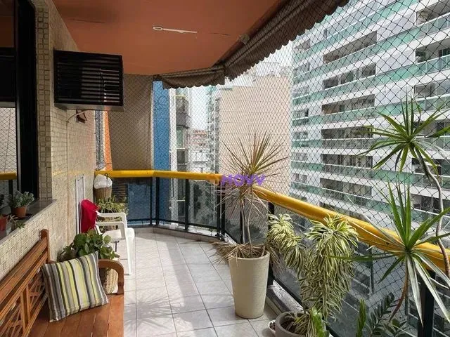 Imagem: Apartamento com 4 Dormitórios À Venda