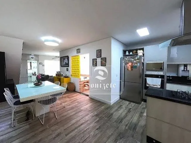 Imagem 1: Sobrado com 3 Dormitórios À Venda, 200 M² por R$ 980.000,00 - Vila Valparaíso - Santo