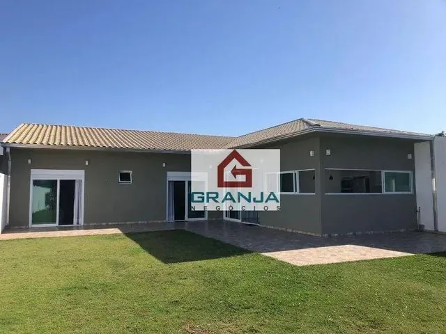 Imagem: Casa com 2 Dormitórios À Venda, 130 M²
