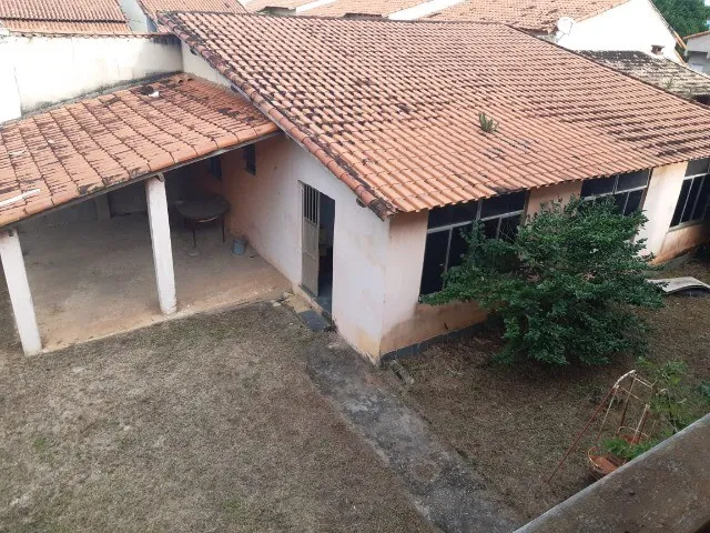 Imagem 2: Casa Duplex com 800M² e 4 Quartos ( Sendo 2 Suítes e 1 com Closet) em Barroco - Maricá