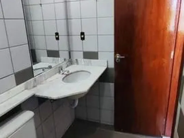 Imagem 14: Apartamento com 3 Quartos no Edifício Concórdia - Bairro Jardim América em Goiânia