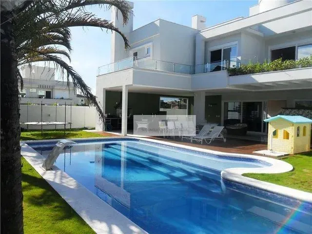 Imagem: Casa com 4 Dormitórios para Alugar, 783