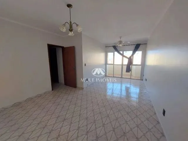 Imagem: O apartamento possui 3 Dormitórios, 1 Suíte, 3 Banheiros,
