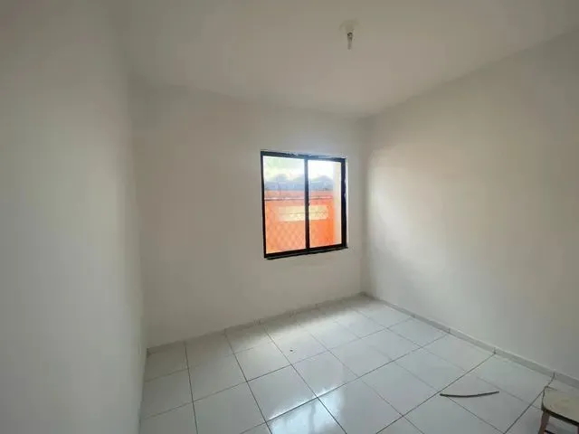 Imagem 2: Casa para Aluguel Tem 112 Metros Quadrados com 3 Quartos em Praia de...