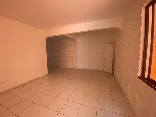Imagem 6: Casa para Aluguel Tem 112 Metros Quadrados com 3 Quartos em Praia de...