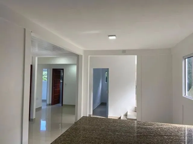 Imagem 3: Casa em Meio À Natureza