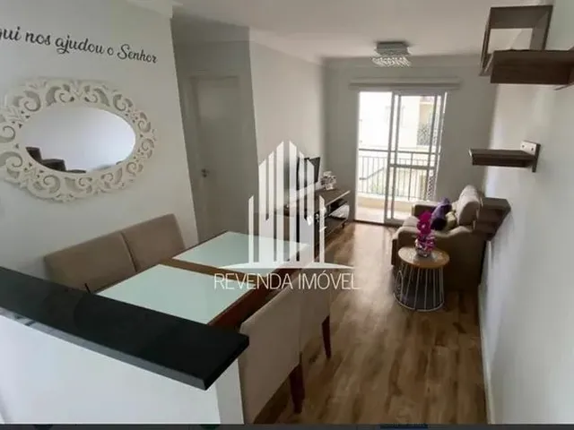 Imagem: O apartamento possui 2 Dormitórios, 1 Banheiro, 1 Vaga na