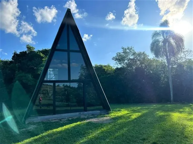 Imagem 9: Fazenda/Sítio/Chácara para Venda com 5000 Metros Quadrados com 1 Quarto em Poço Fundo
