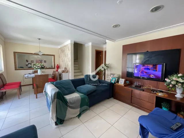 Imagem 3: Abrantes, Estrada do Coco. Duplex Composto de 4 Quartos Sendo 3 Suítes, Closet, 1 Quarto