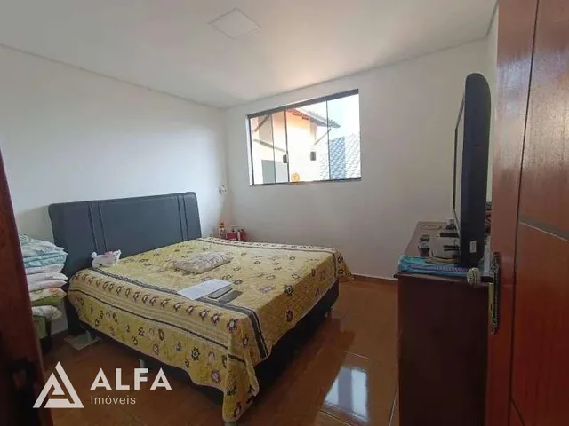 Imagem 2: Casa Aconchegante com 3 Dormitórios e Área Gourmet