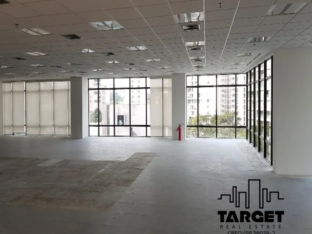 Imagem: Conjunto Comercial/Sala para Venda, 532M²