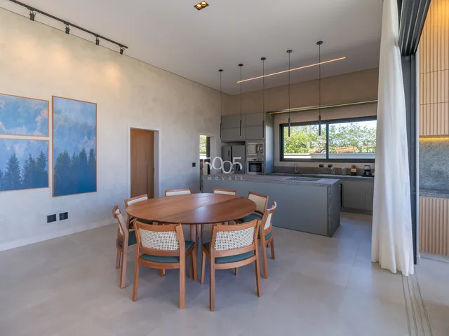 Imagem 4: Casa Térrea Mobiliada e Decorada em Condomínio À Venda, Condomínio Villas do Golf Em