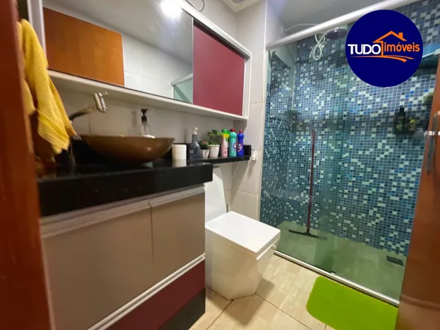 Imagem 15: Apartamento de 2 Quartos, Reformado, Todo com Armários, Financia