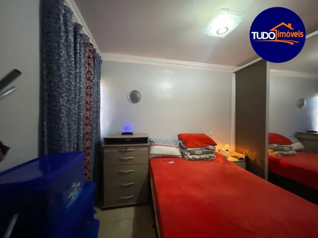 Imagem 5: Apartamento de 2 Quartos, Reformado, Todo com Armários, Financia