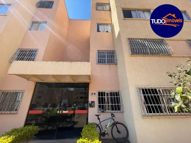 Imagem 4: Apartamento de 2 Quartos, Reformado, Todo com Armários, Financia