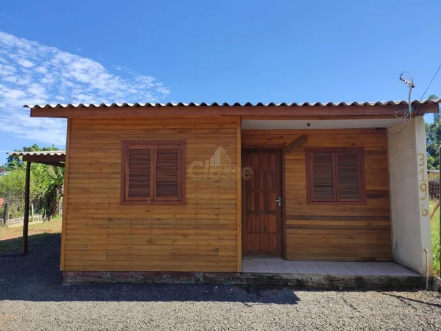 Imagem: Casa com 2 Dormitorio(s) localizado(a) no