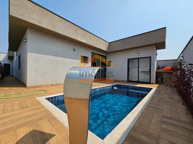 Imagem: Casa de Alto Padrão em Condomínio À Venda