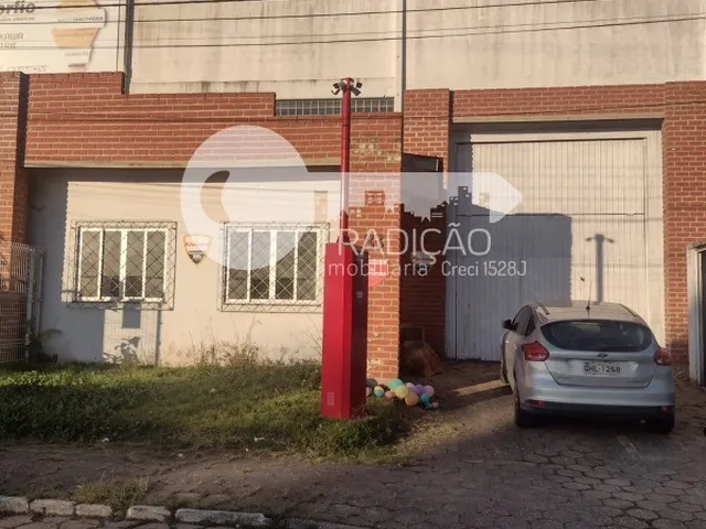 Imagem: Galpão / Barracão Comercial em Itajaí
