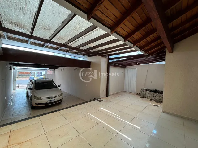 Imagem 15: Casa Espaçosa para Locação - 3 Quartos