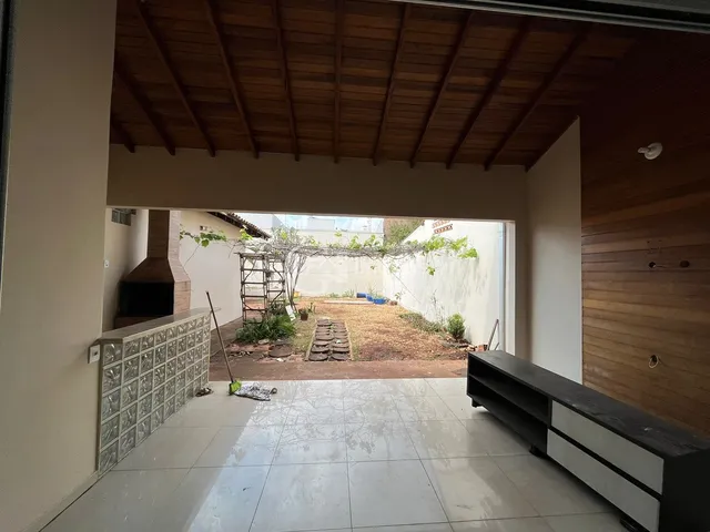 Imagem 4: Casa Espaçosa para Locação - 3 Quartos